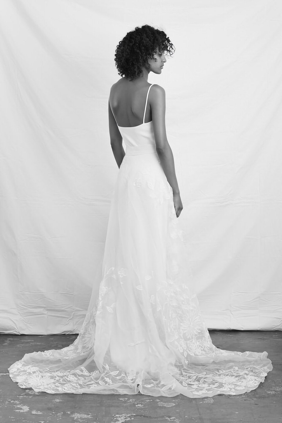 robe de mariée A la Robe disponible chez Melody Nelson à Erpent, Namur, Belgique