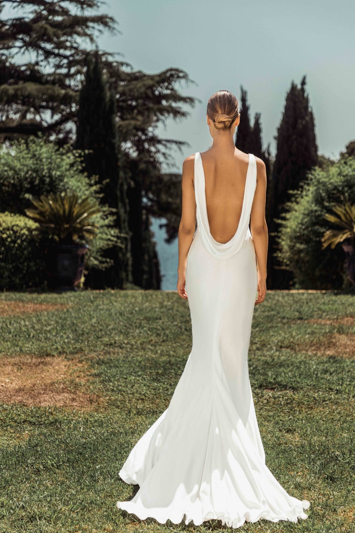 robe de mariée Caroline Takvorian disponible chez Melody Nelson à Erpent, Namur, Belgique