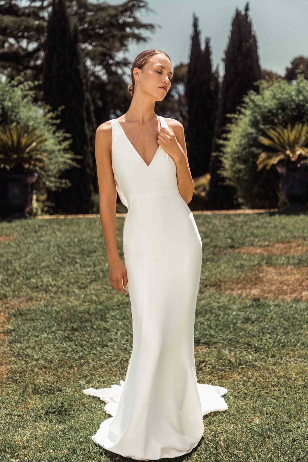 robe de mariée Caroline Takvorian disponible chez Melody Nelson à Erpent, Namur, Belgique