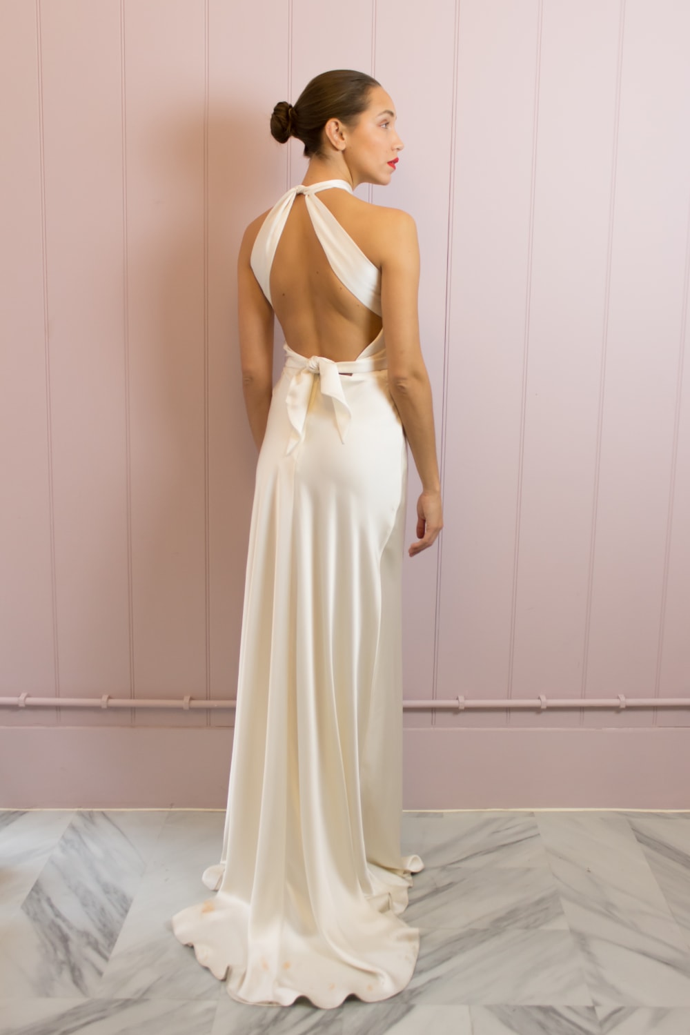 robe de mariée Halfpenny London disponible chez Melody Nelson à Erpent, Namur, Belgique