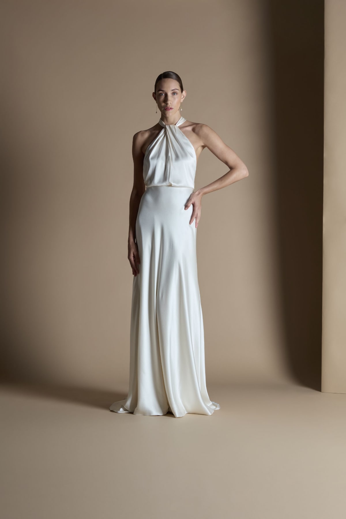 robe de mariée Halfpenny London disponible chez Melody Nelson à Erpent, Namur, Belgique