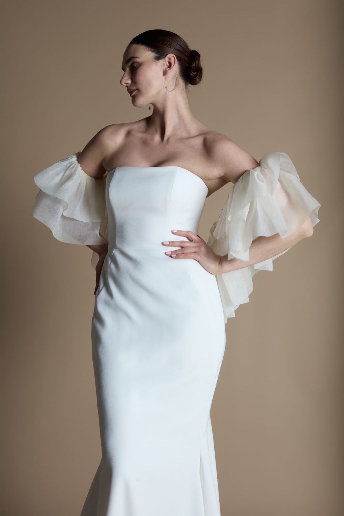 robe de mariée Halfpenny London disponible chez Melody Nelson à Erpent, Namur, Belgique