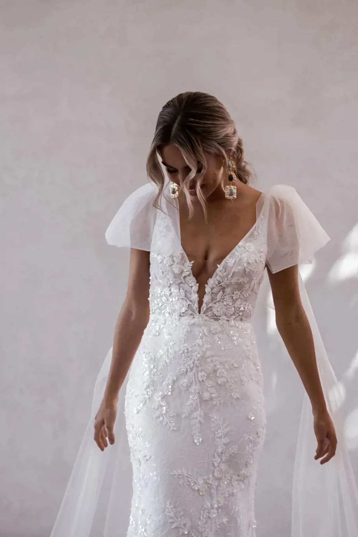 robe de mariée Made with Love disponible chez Melody Nelson à Erpent, Namur, Belgique