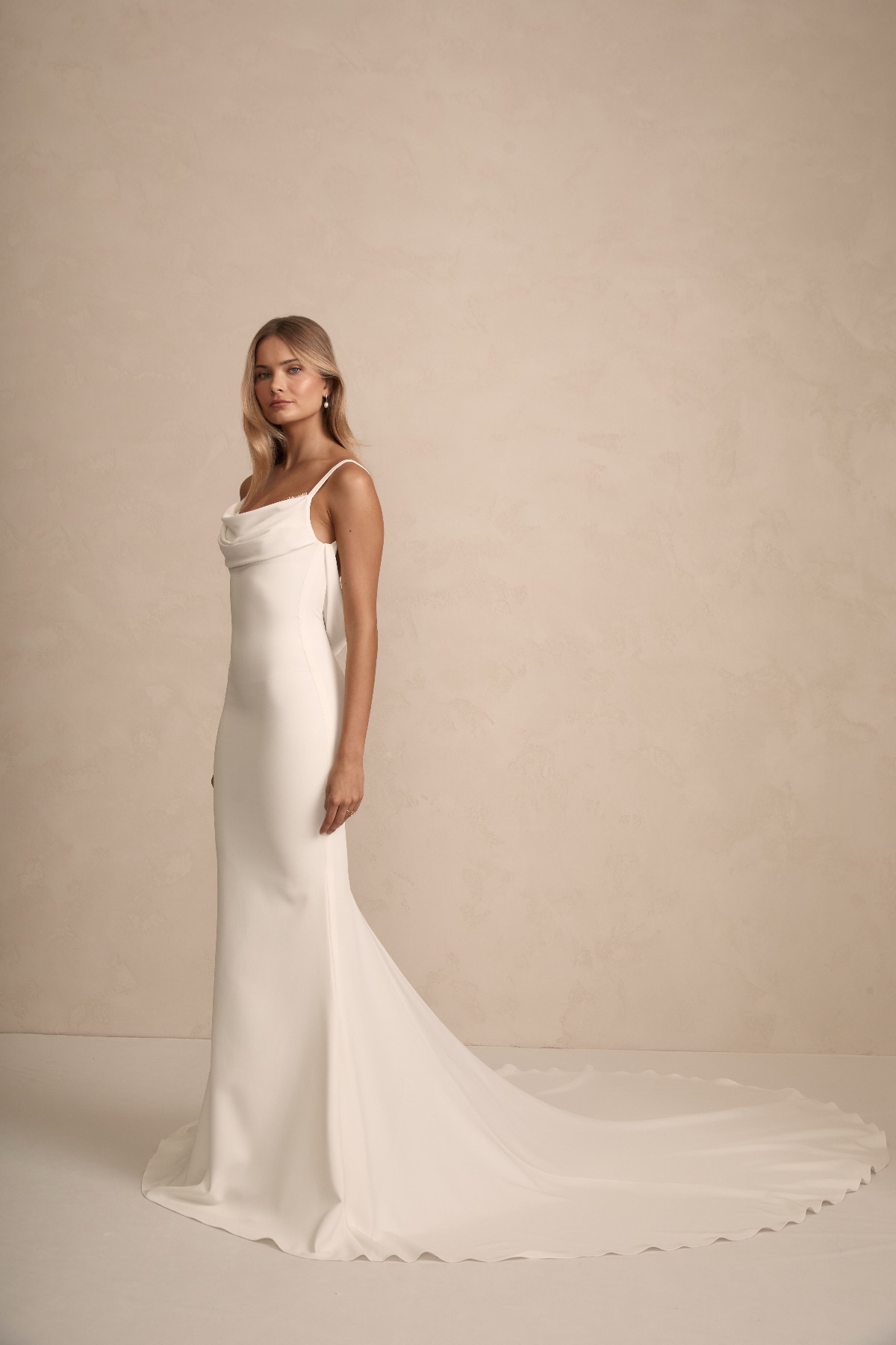 robe de mariée Made with Love disponible chez Melody Nelson à Erpent, Namur, Belgique