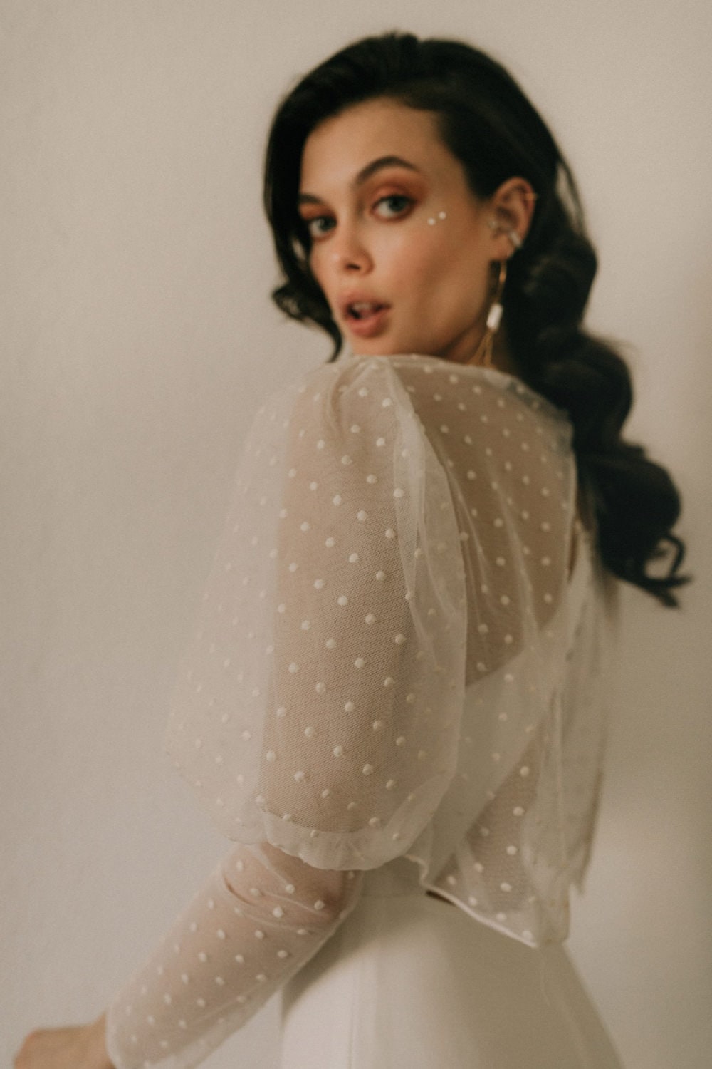robe de mariée Otaduy disponible chez Melody Nelson à Erpent, Namur, Belgique