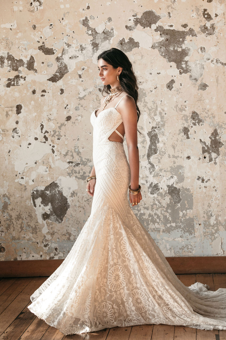 robe de mariée Rue de Seine disponible chez Melody Nelson à Erpent, Namur, Belgique