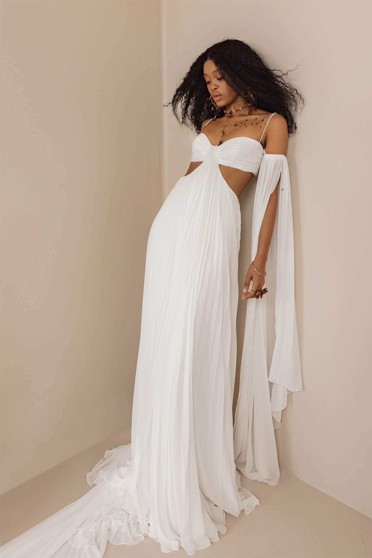 robe de mariée Rue de Seine disponible chez Melody Nelson à Erpent, Namur, Belgique