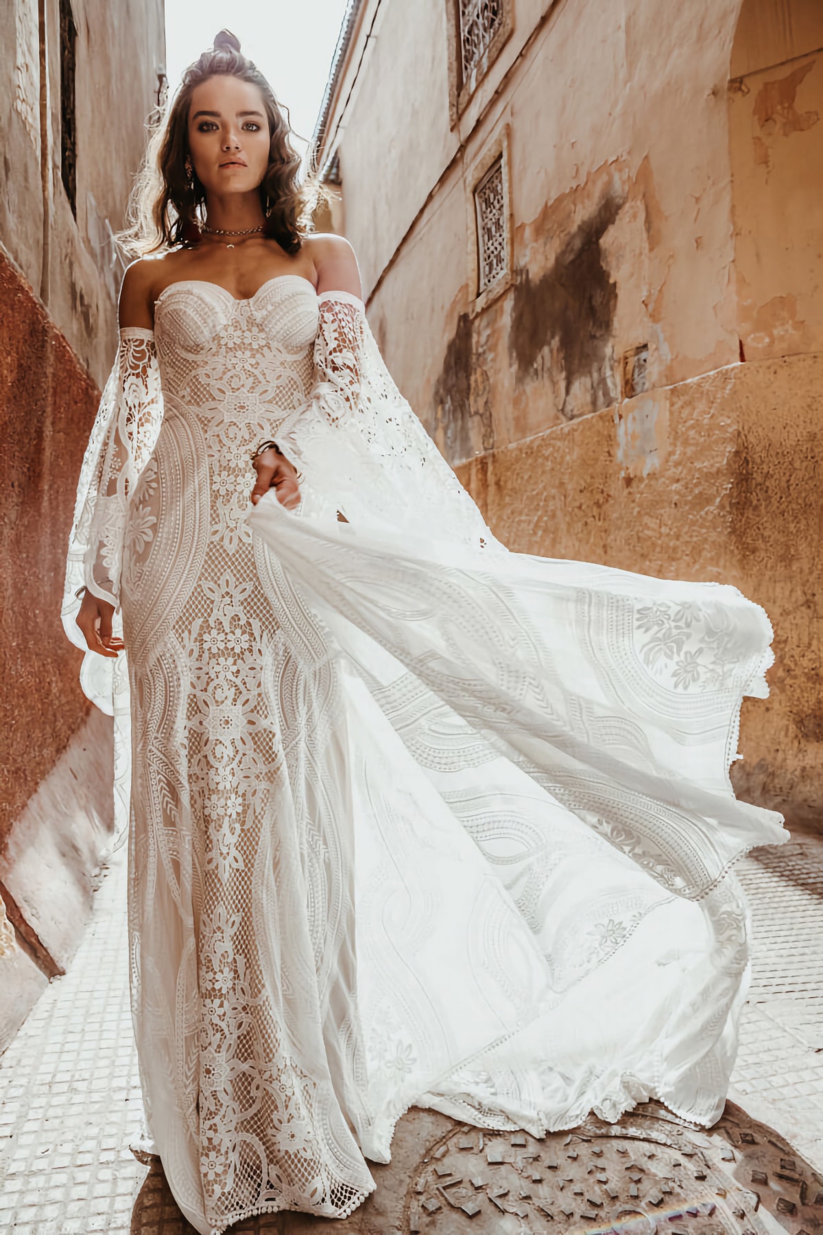 robe de mariée Rue de Seine disponible chez Melody Nelson à Erpent, Namur, Belgique